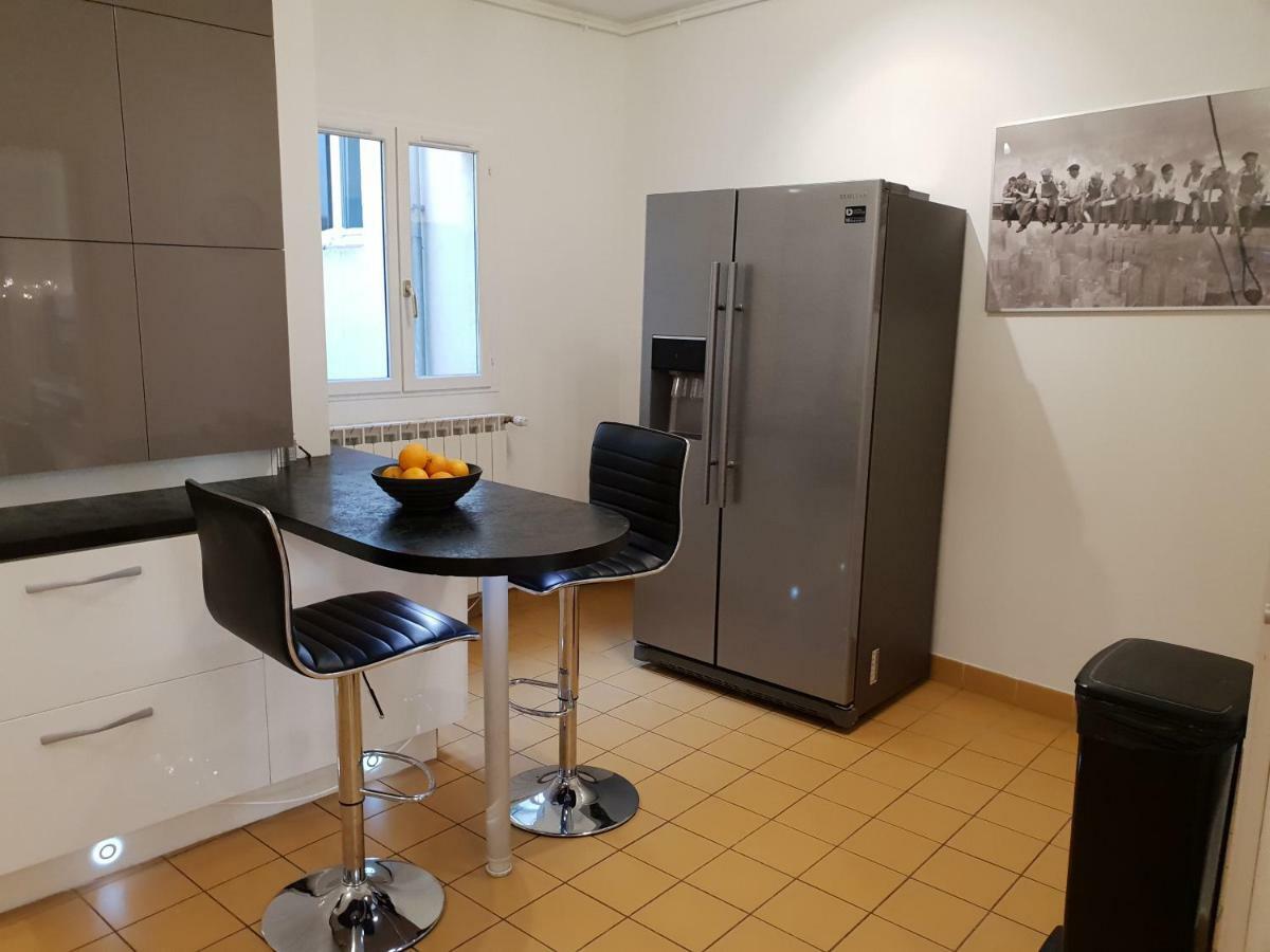 Grand Appartement En Centre Ville Metz Exteriör bild