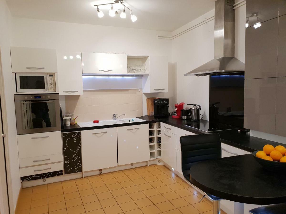 Grand Appartement En Centre Ville Metz Exteriör bild